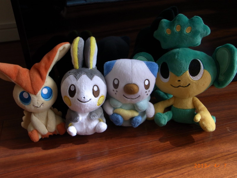 ポケモン　エモンガ　ポケモンキャンバス　ぬいぐるみ ポケモンセンター ポケモンセンターオリジナル ぬいぐるみ ポケモンキャンバス エモンガ