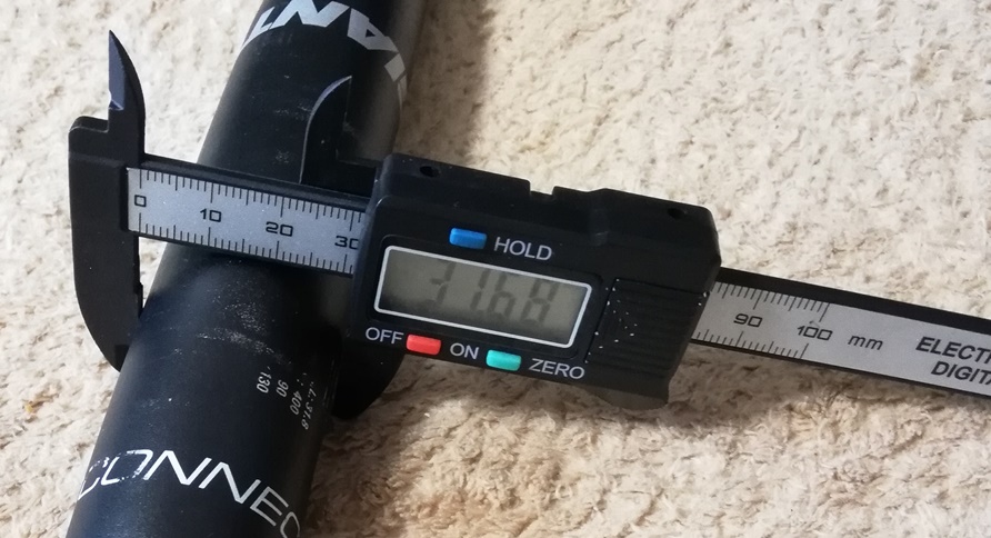 f:id:akmtyuhi2012:20181215215847j:plain