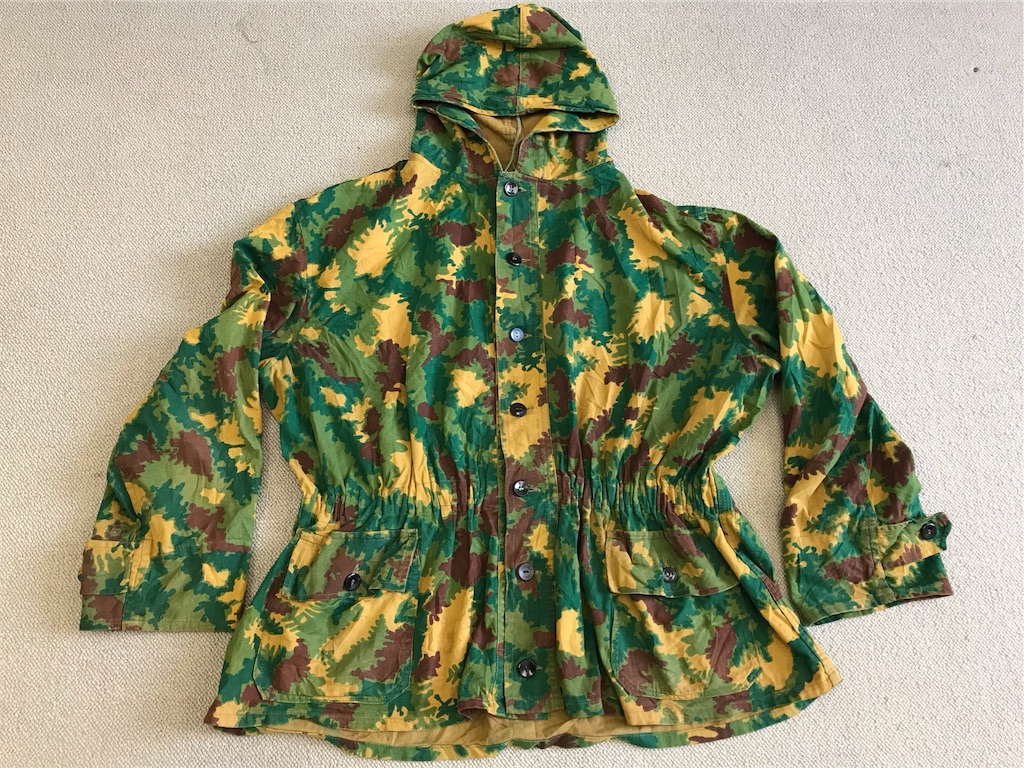 春の菜の花畑迷彩！【ハンガリーの軍服】陸軍迷彩スモック