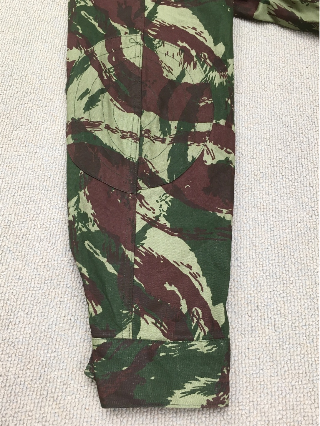 初期リザードの完全版です！【ポルトガルの軍服】陸軍空挺迷彩