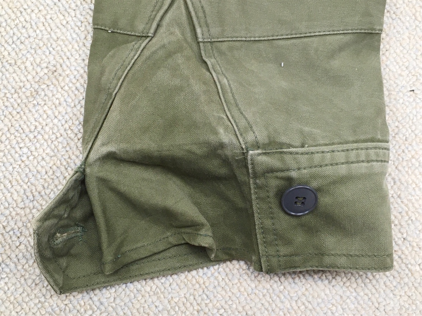 最初の単色スモックです！【イギリスの軍服】陸軍P60スモック