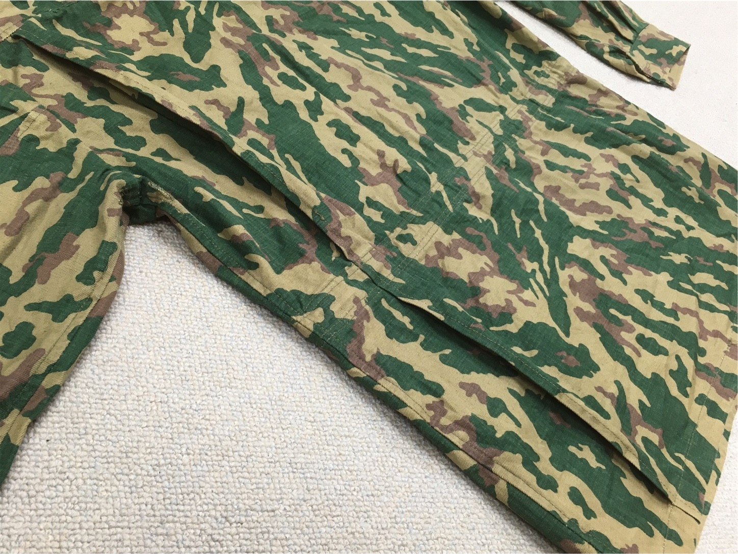 カラーに多くのバリエーションあり！【旧ソ連の軍服】陸軍迷彩