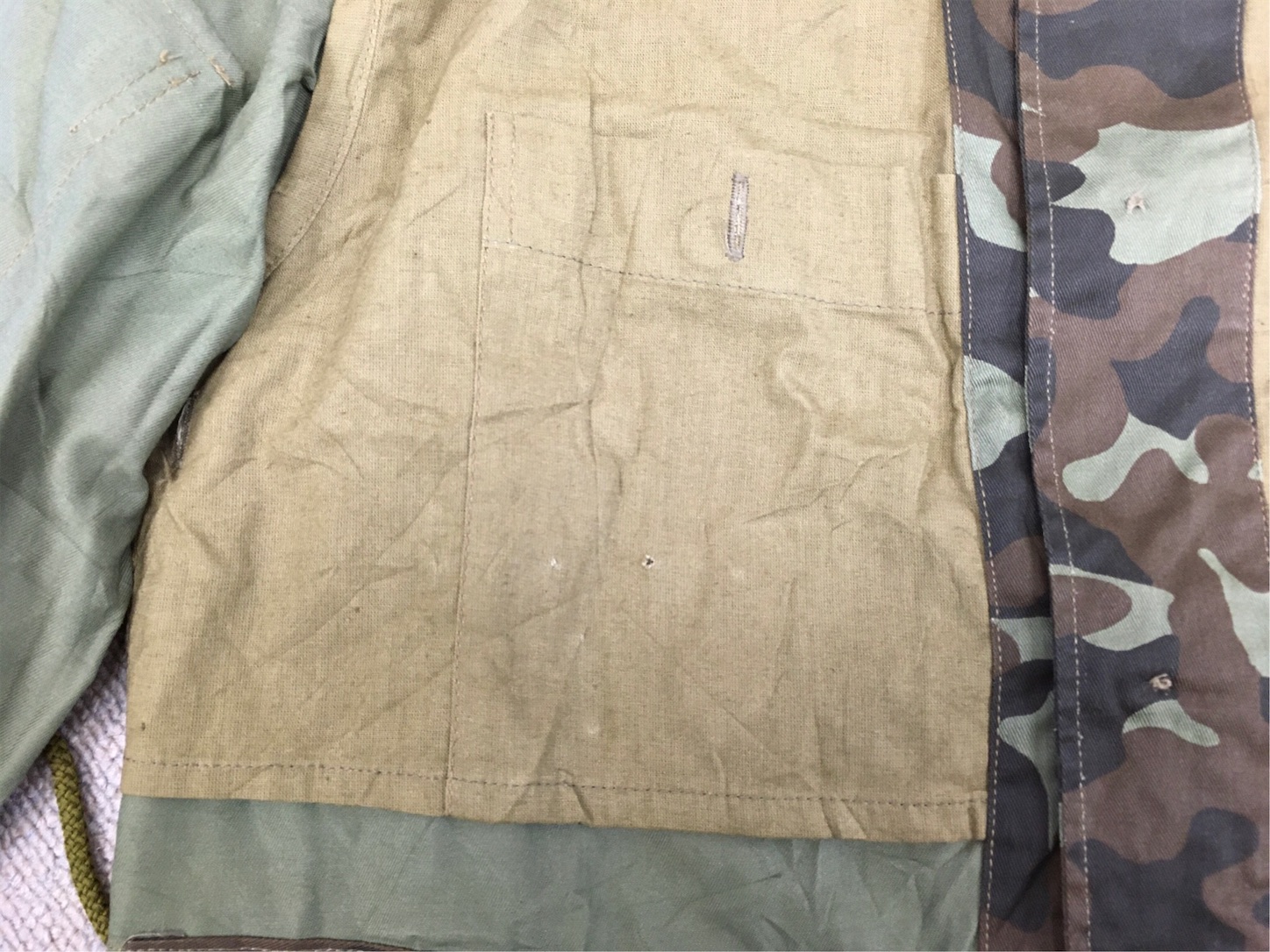 ウクライナ軍実物　　ソ連軍　迷彩服　サイズ48-4 ウクライナ軍 未使用品 実物 14年以前 ブタン迷彩 迷彩服 戦闘服