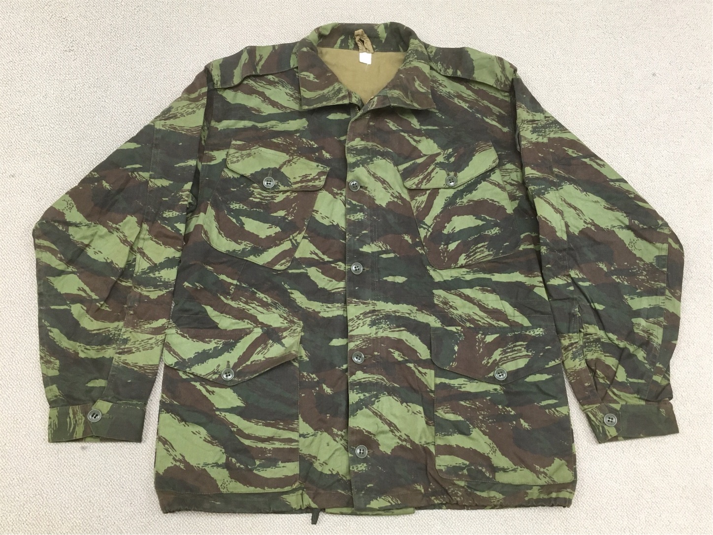 ミリタリー サウジアラビア軍　ジャケット　イラン軍　イラク軍　アフガニスタン軍 ミリタリー サウジアラビア軍ジャケットイラン軍イラク軍