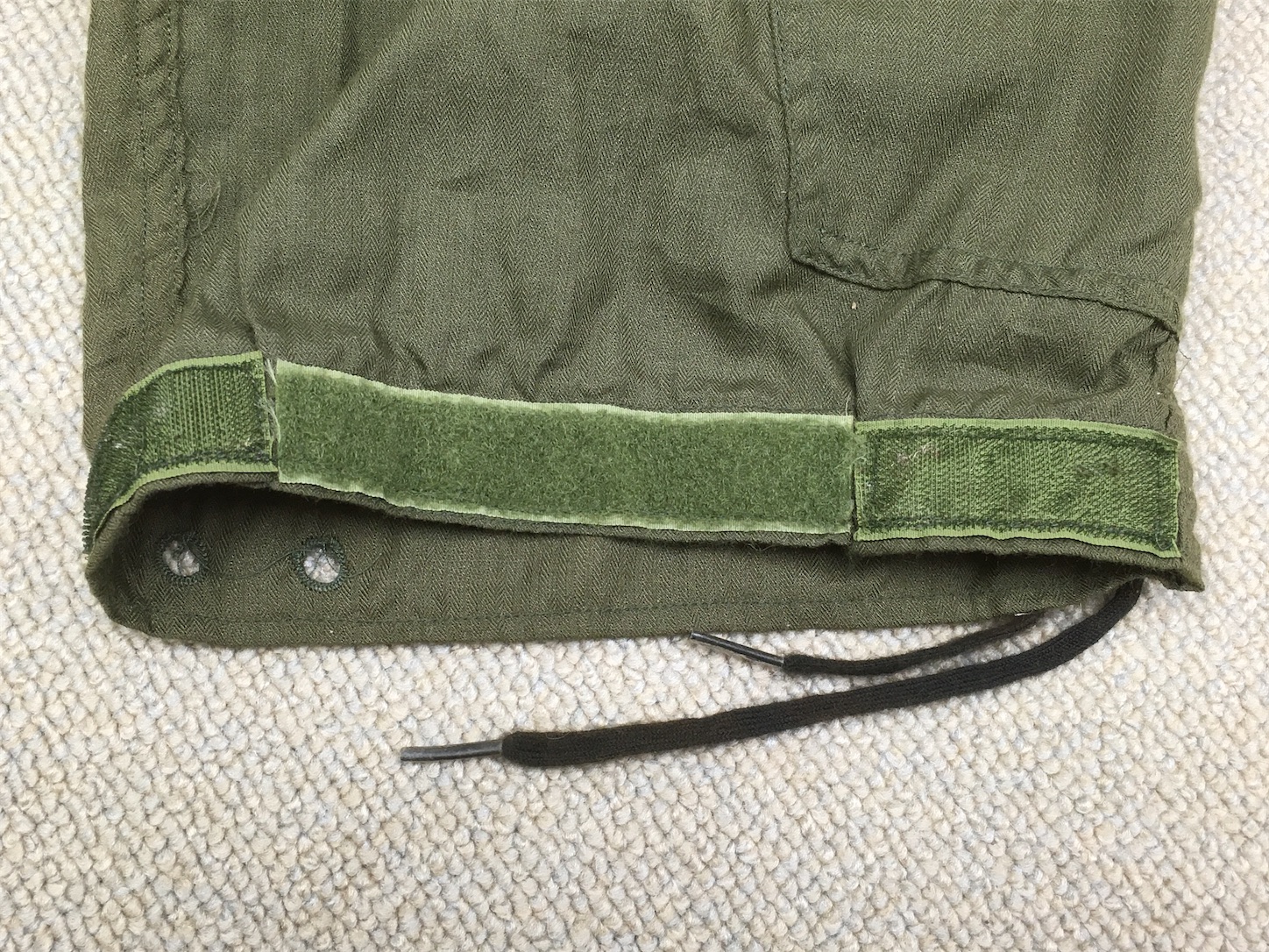 日射による褪色あり！【アメリカの軍服】海軍難燃パイロットスーツFRP