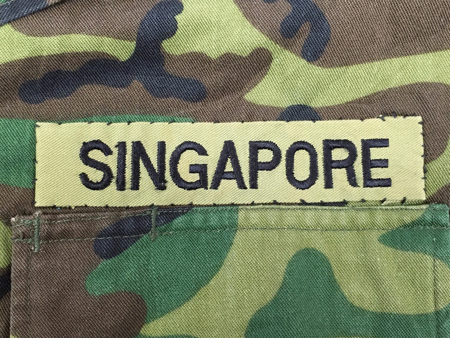 入手極難　シンガポール軍特殊部隊迷彩戦闘服 入手極難 シンガポール軍特殊部隊迷彩戦闘服 個人装備
