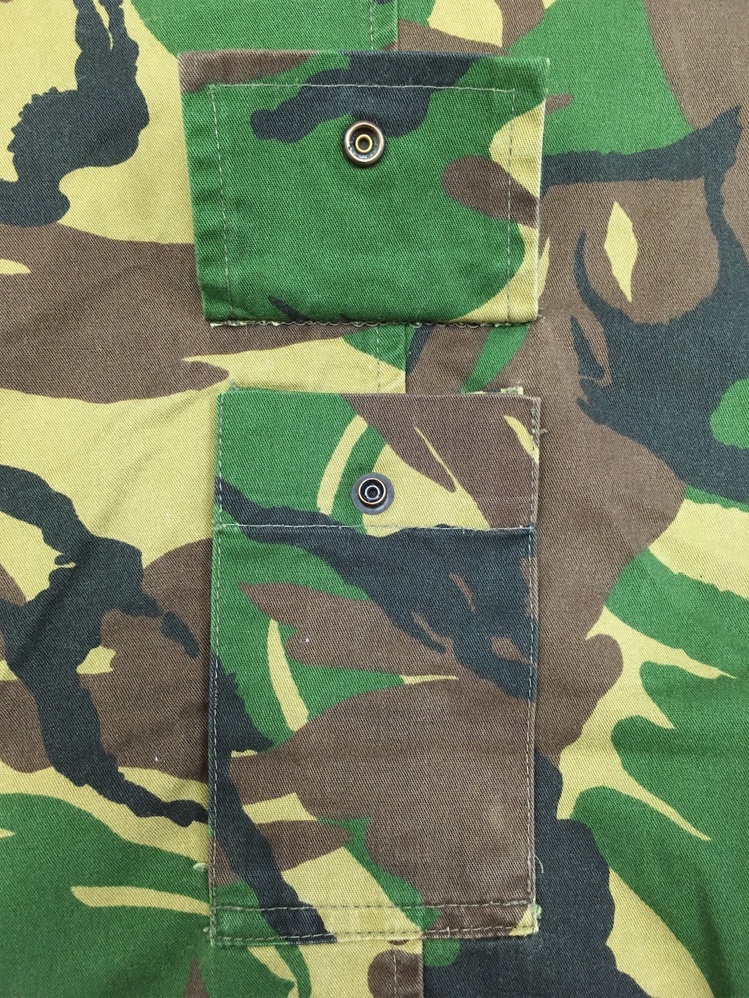 日本の夏にもおすすめです！【オランダの軍服】陸軍熱帯用迷彩