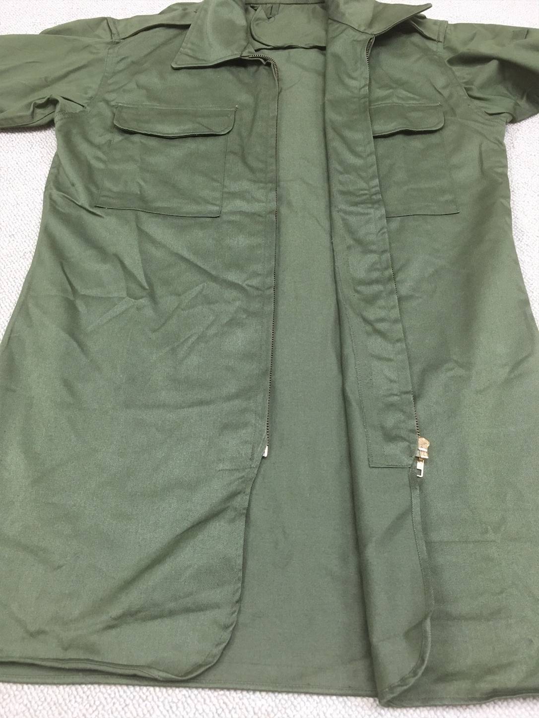 OD単色版です！【自衛隊装備品】陸上自衛隊空挺服（OD・共済組合