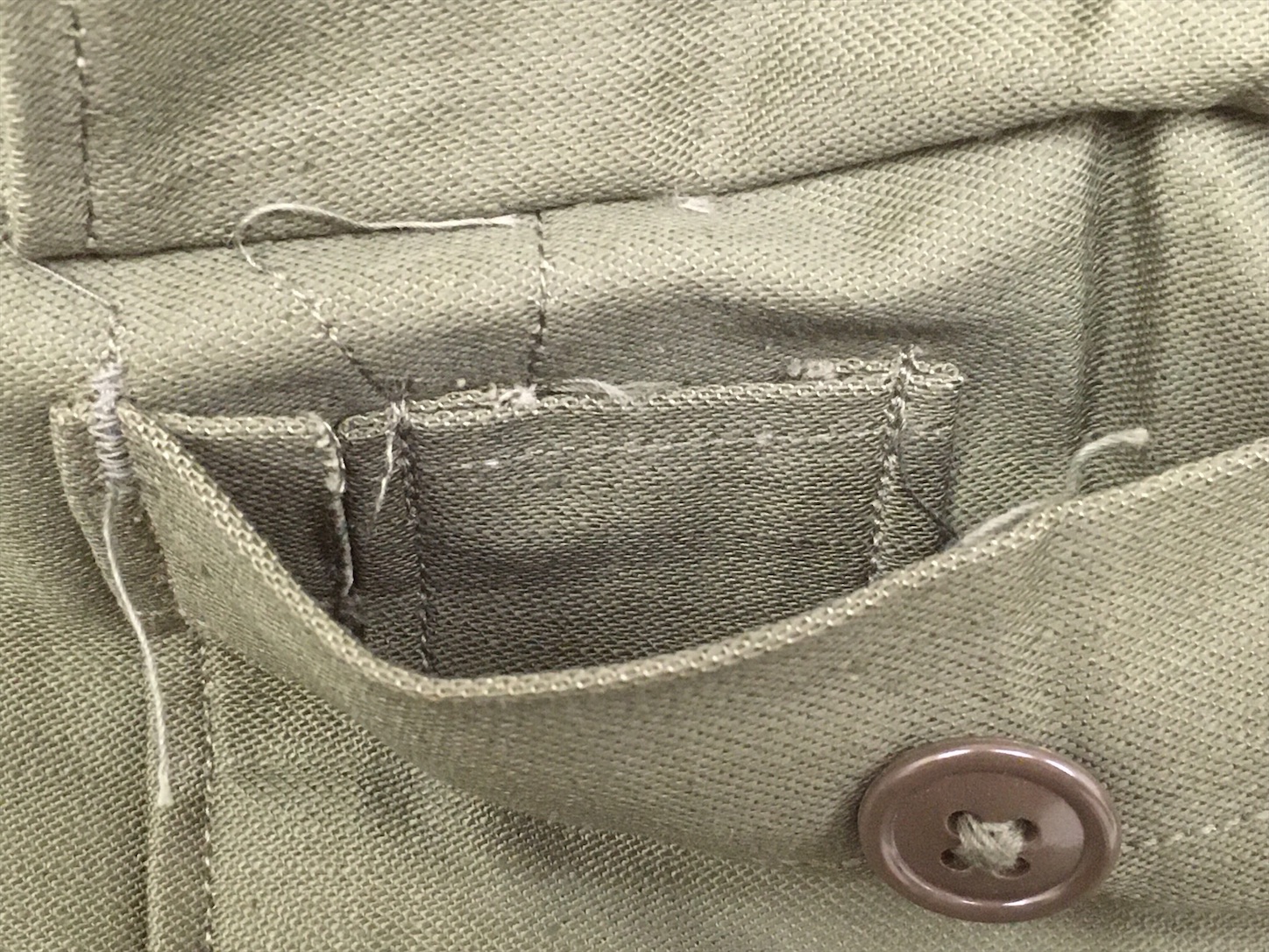 ベトナム戦争前の装備です！【アメリカの軍服】ユーティリティシャツ 