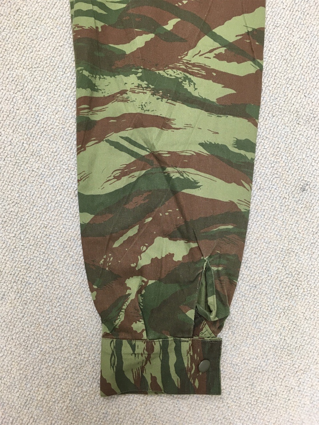 フランス軍　迷彩ジャケット　パンツ上下セット　F1 フレンチミリタリー French Army F1Jacket（フランス軍 F-1ジャケット）DEAD STOCK