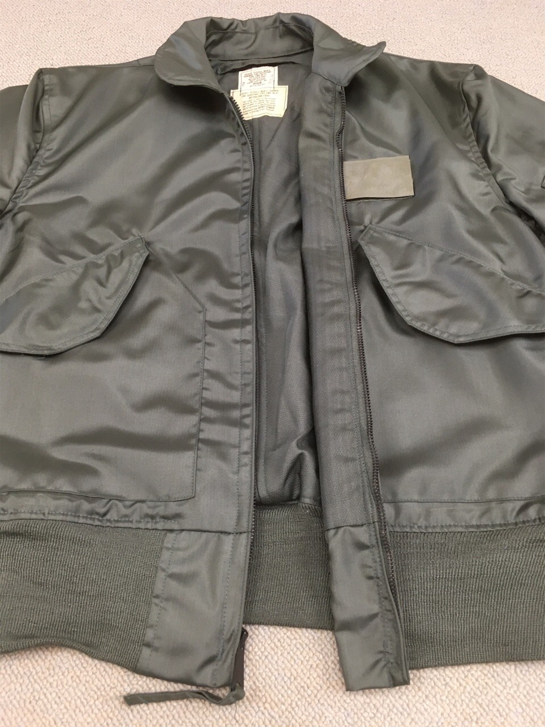 シリーズ3番目のモデルです！【アメリカの軍服】空軍フライト