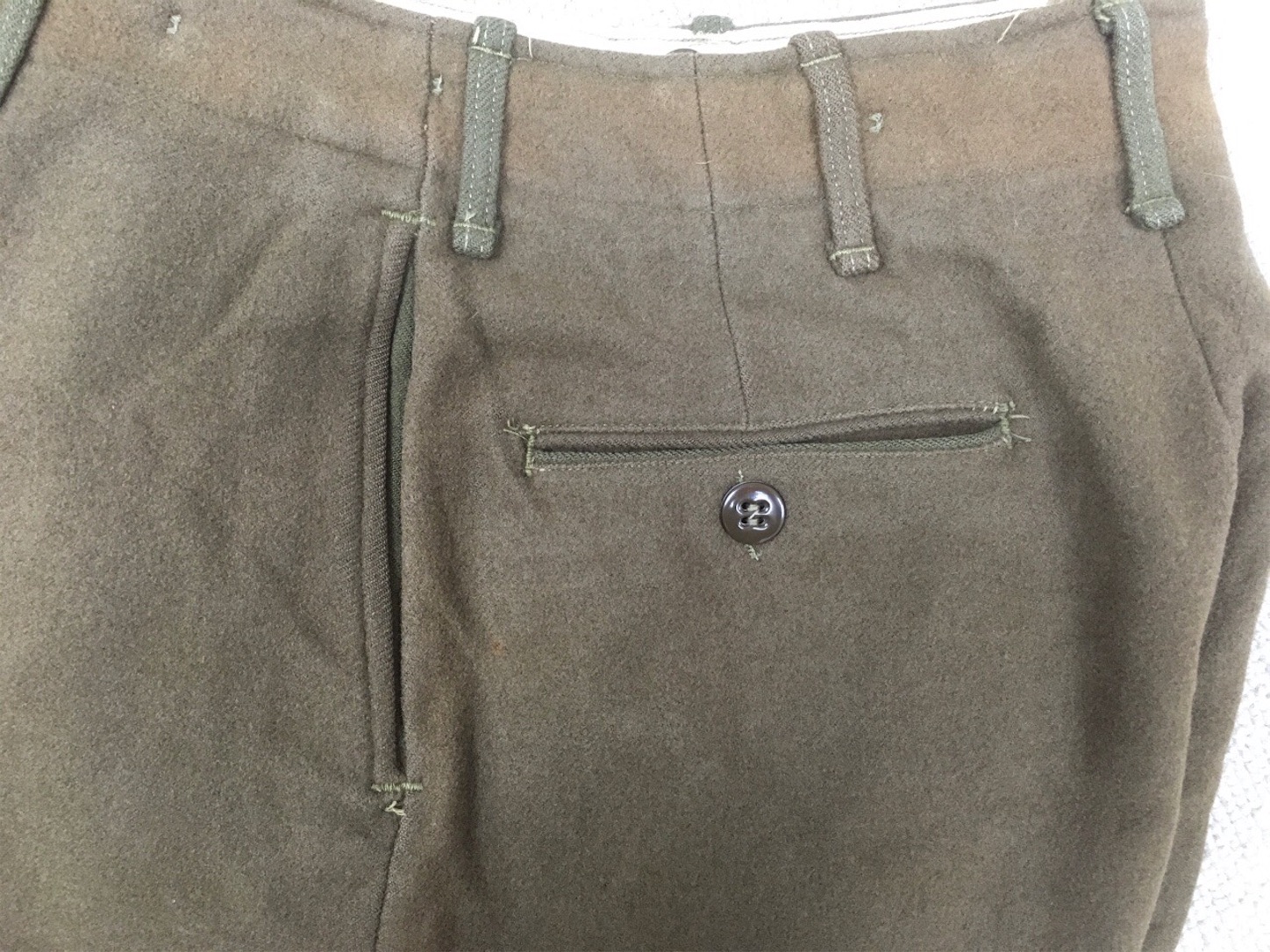 士官用でしょうか？【アメリカの軍服】陸軍ウールフィールド