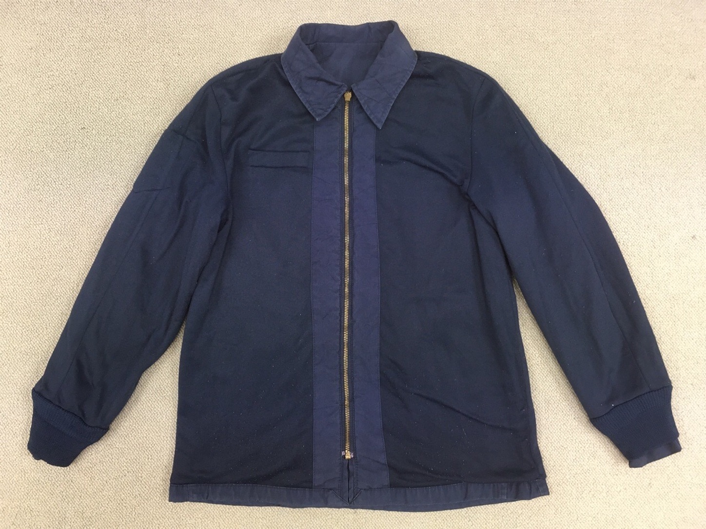 伝統のジャケット！【アメリカの軍服】海軍ユーティリティー