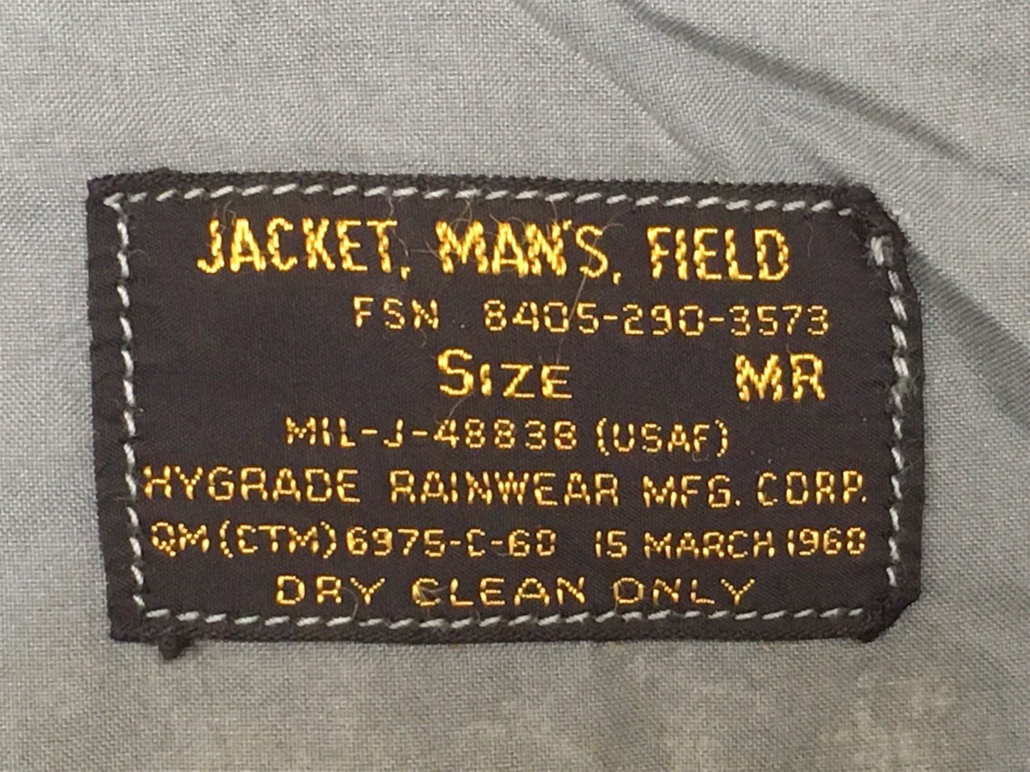 U.S.N. セージグリーン ミリタリージャケット Mサイズ(タグ付き最終 最後の官給品MA-1？【アメリカの軍服】空軍MA-1ナイロン