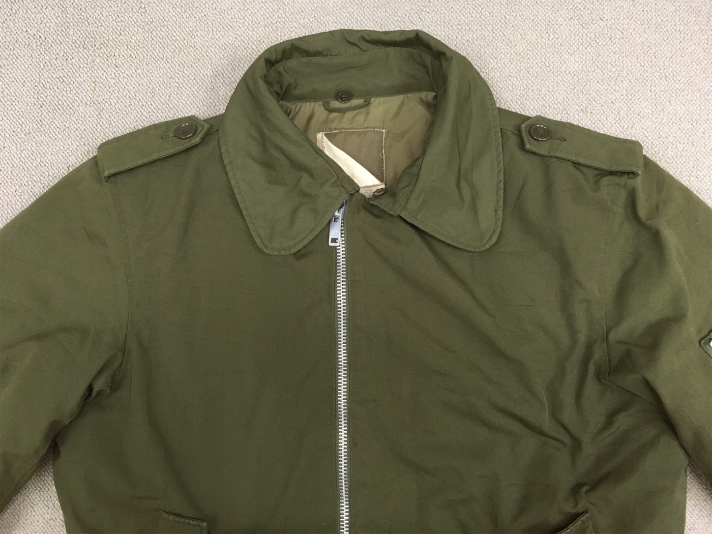 分厚い中綿が魅力！【フランスの軍服】陸軍コットンフライト