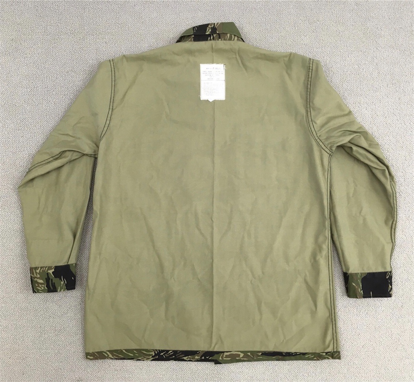 初めての迷彩服!【旧南ベトナムの軍服】迷彩ジャケット(タイガー 初めての迷彩服!【旧南ベトナムの軍服】迷彩ジャケット(タイガー
