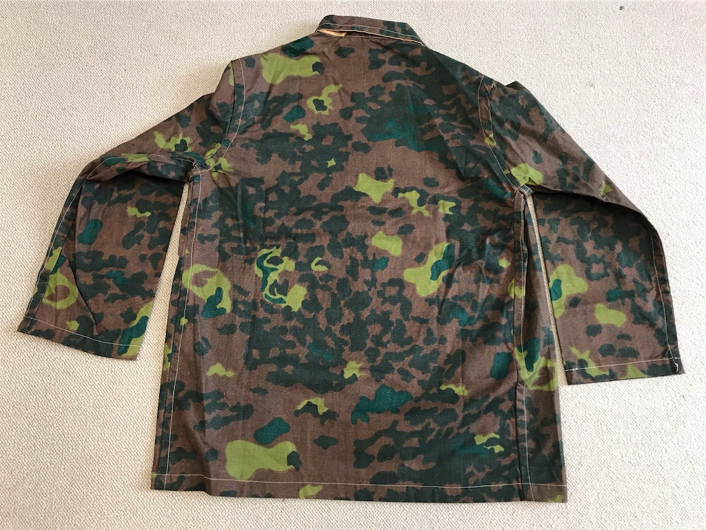 1970年代エジプト軍兵用迷彩ジャケット背面迷彩比較2