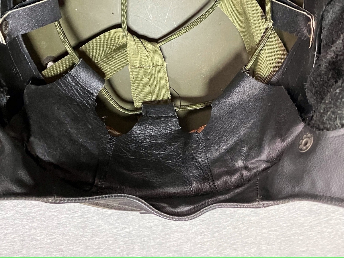 1970年代陸上自衛隊戦車乗組員用ヘルメット背面ヘッドパッド