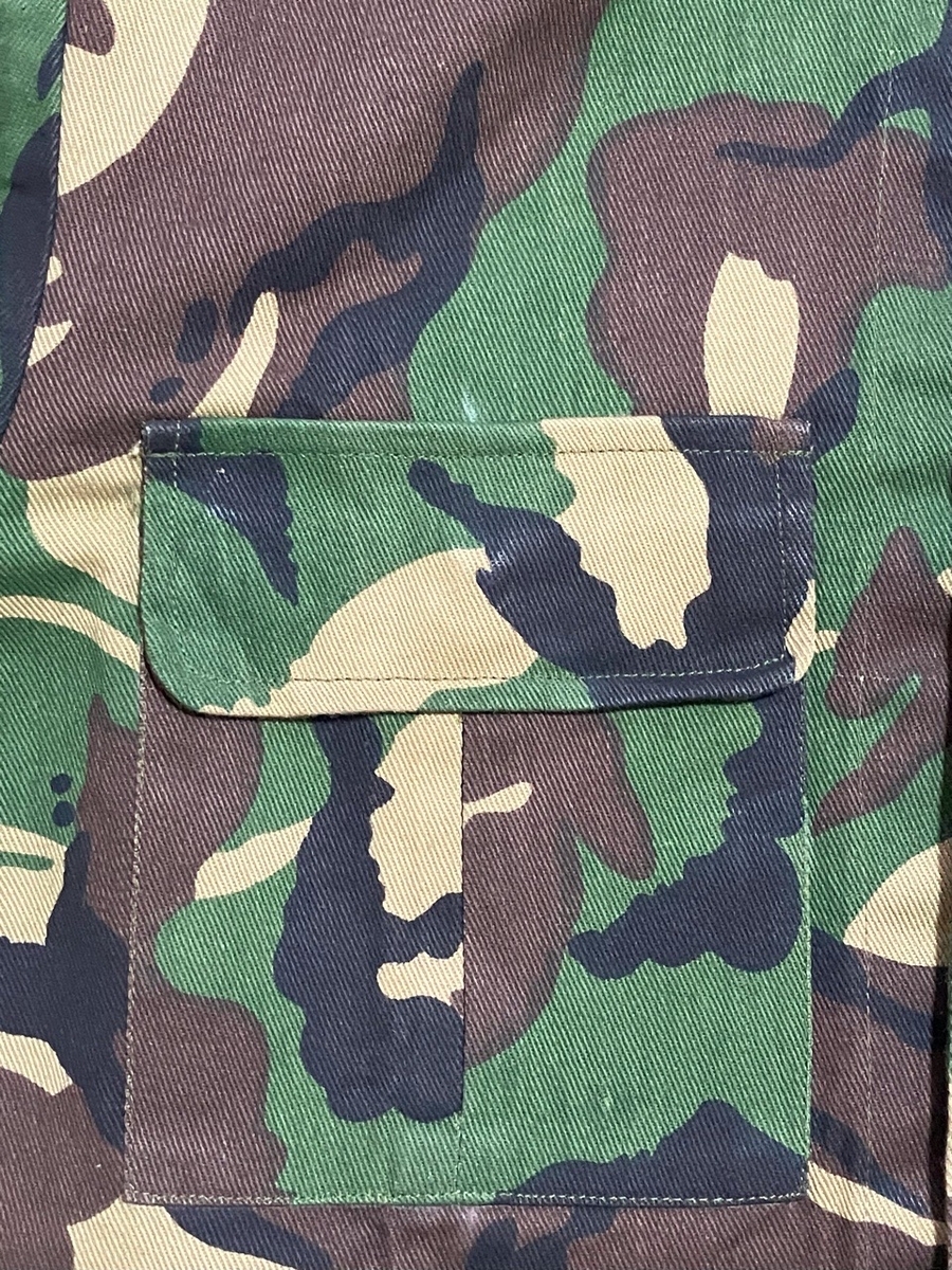 イギリス軍風迷彩です！【中国共産党の軍服】陸軍試作迷彩