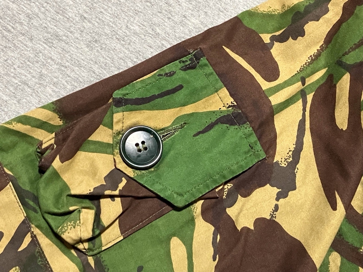 イギリス軍 放出品 カムフラージュネット DPM 偽装網 2 x 2.5 m イギリス軍 放出 カムフラージュネット DPM 偽装網 2 x 2.5 m☆