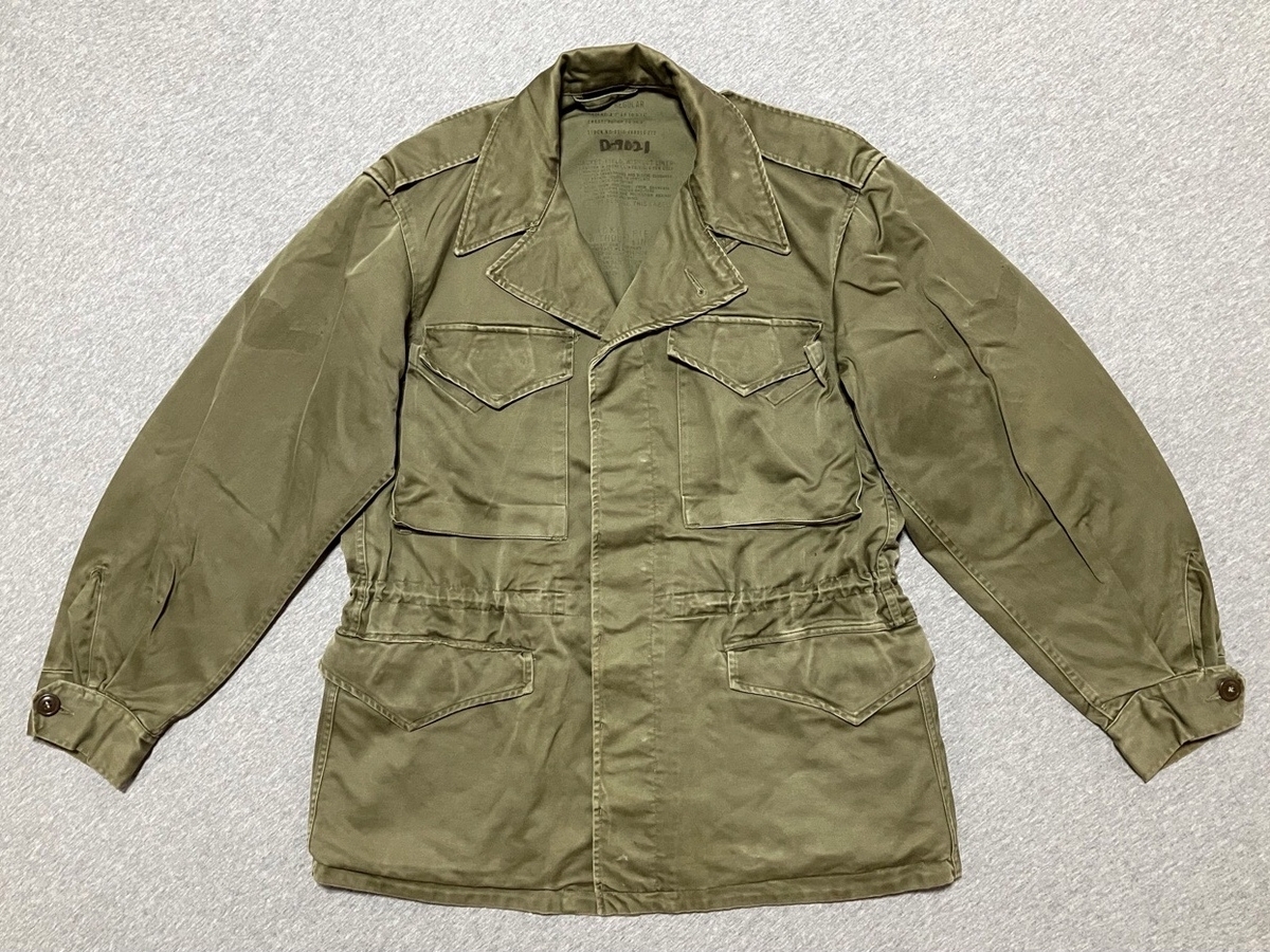 激安通販新作 正体不明のジャケットです！【アメリカの軍服】空軍使用していた 個人装備