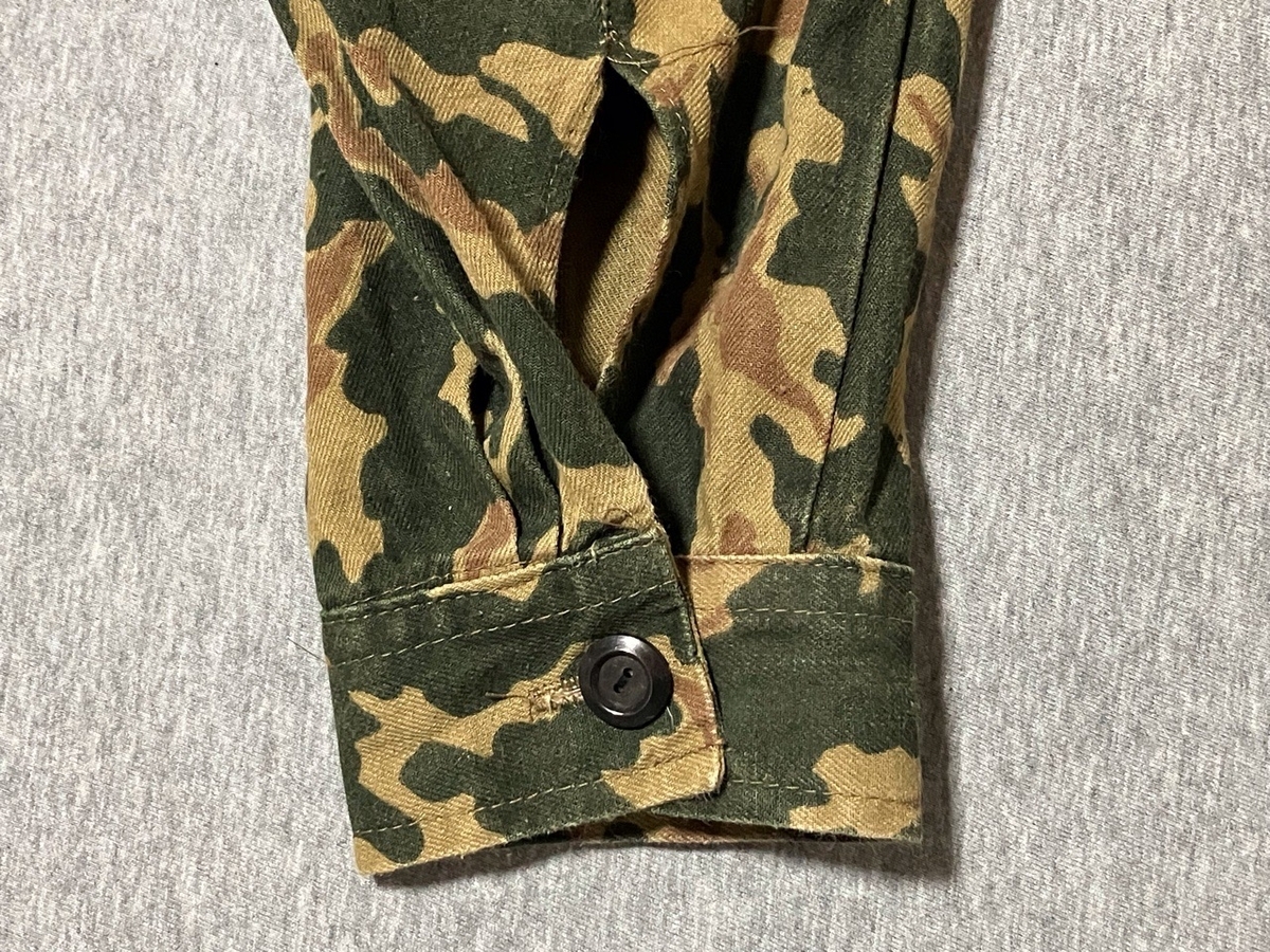 ロシア軍 VSR93=バルヴィハ＝スコフィールド ハンドメイドリフチク ビンテージ90's○ロシア軍VSR-93ボタンフライショフィールドカモ