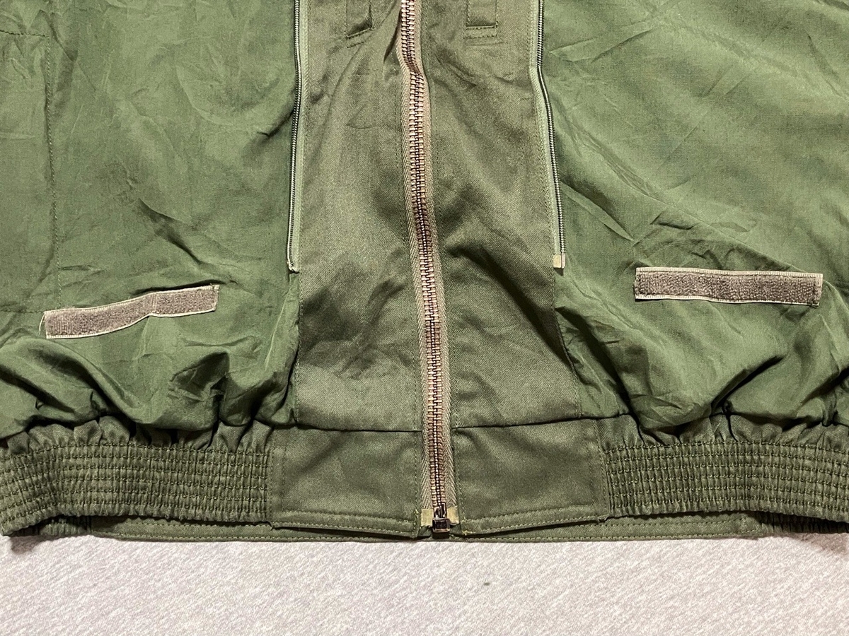 2000年代フランス空軍難燃フライトジャケット（グリーン・ライナー付）中古並品