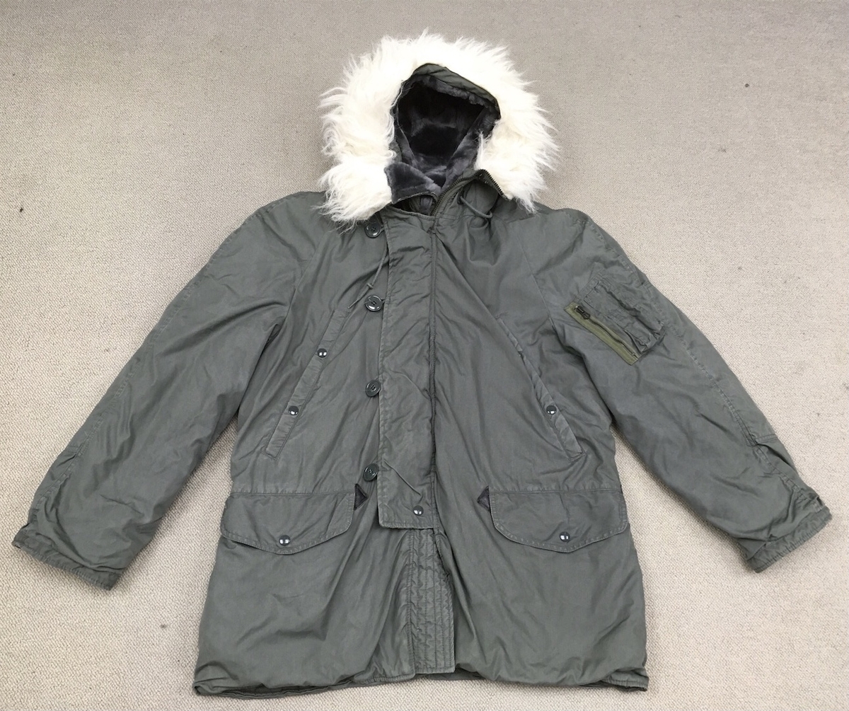 かつてはフライトジャケットでした!【アメリカの軍服】空軍防寒 かつてはフライトジャケットでした!【アメリカの軍服】空軍防寒