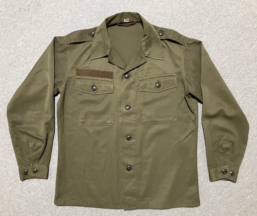 1980年代オーストリア陸軍ユーティリティーシャツ（OG）中古極上品