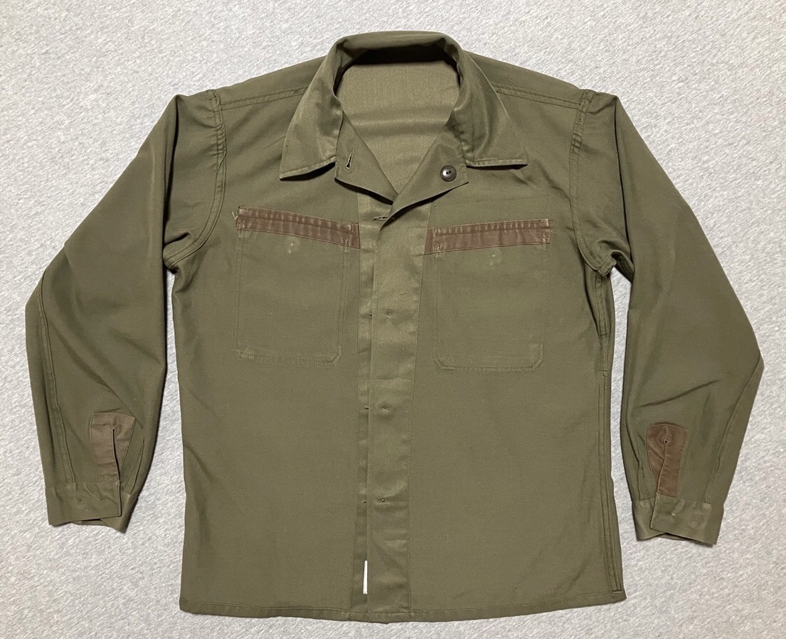 1980年代オーストリア陸軍ユーティリティーシャツ（OG）中古極上品