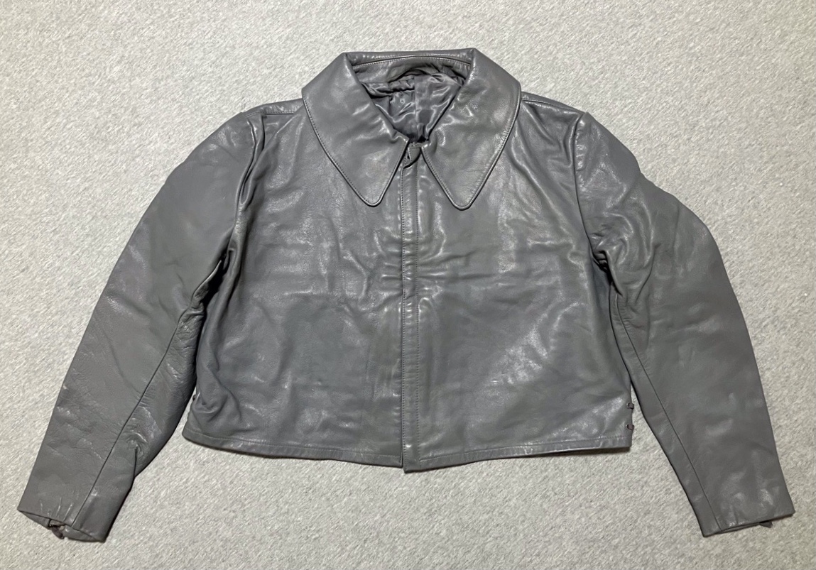 旧ドイツ海軍ジャケット 短い着丈が特徴です！【ドイツの軍服】旧西ドイツ海軍潜水艦