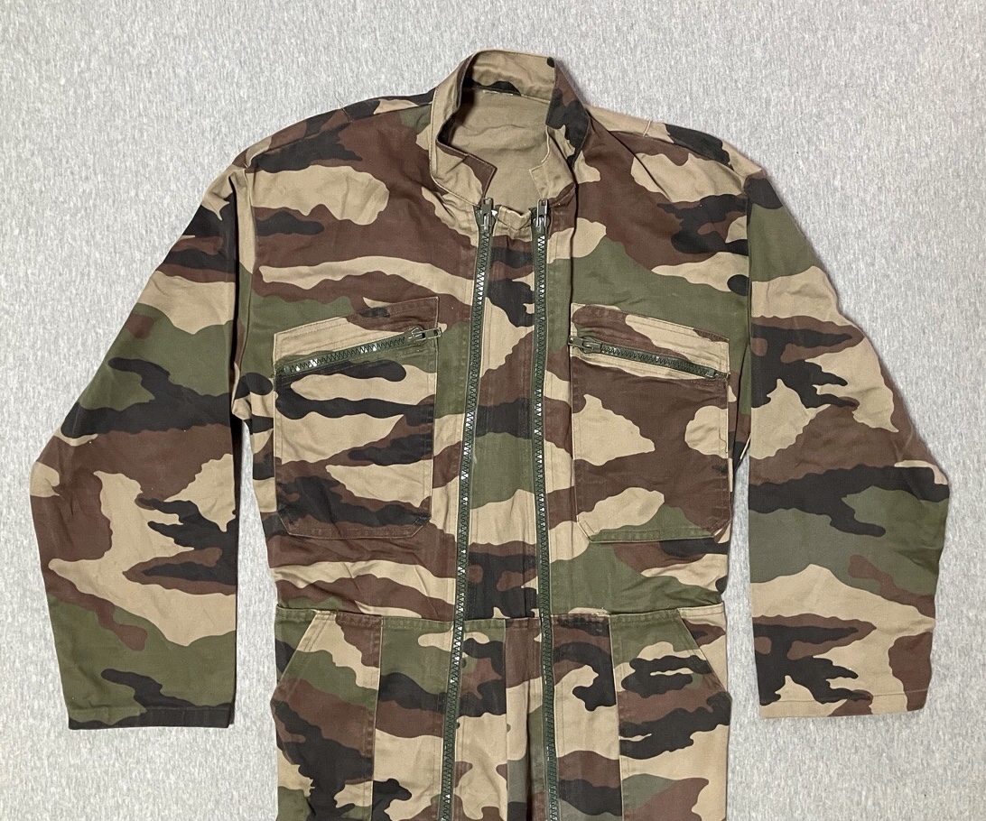 1990年代フランス陸軍空挺CCE迷彩カバーオール（HALOスーツ）中古上品