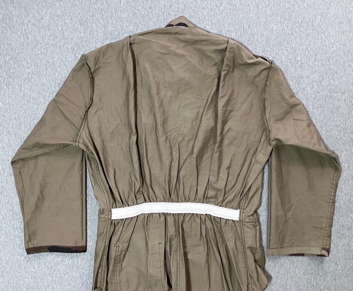 1990年代フランス陸軍空挺CCE迷彩カバーオール（HALOスーツ）中古上品