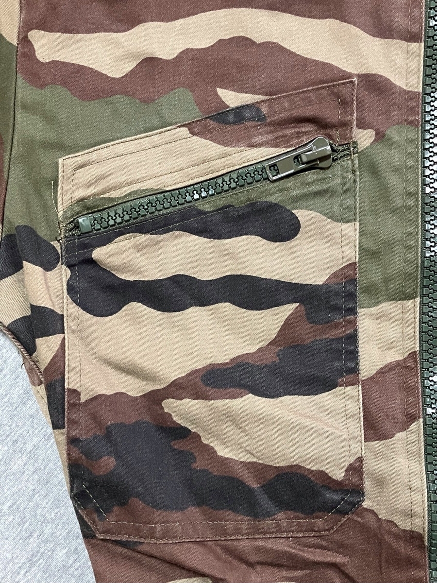 1990年代フランス陸軍空挺CCE迷彩カバーオール（HALOスーツ）中古上品