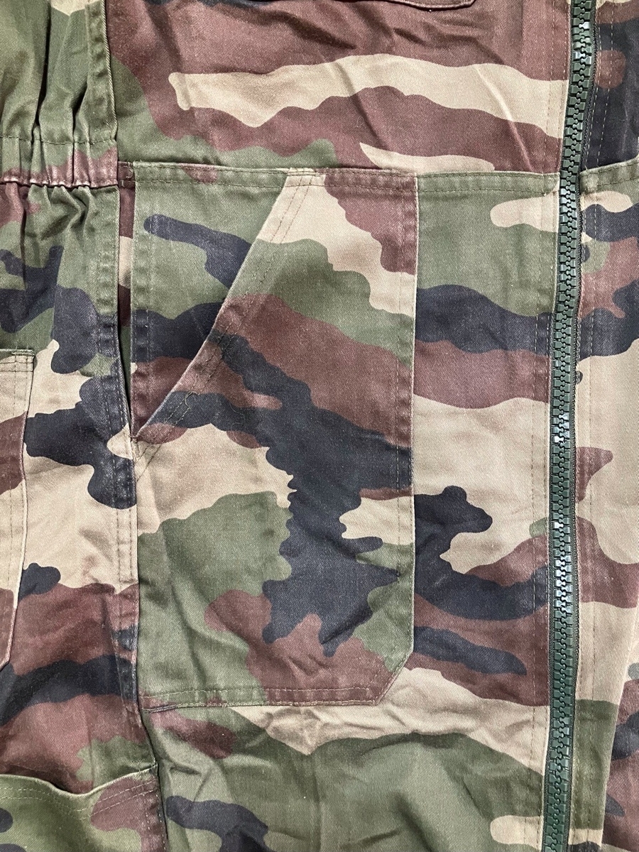 1990年代フランス陸軍空挺CCE迷彩カバーオール（HALOスーツ）中古上品