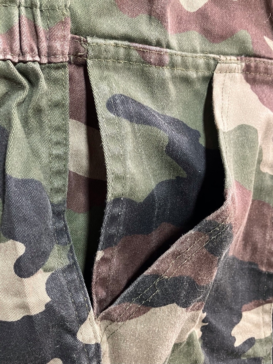 1990年代フランス陸軍空挺CCE迷彩カバーオール（HALOスーツ）中古上品