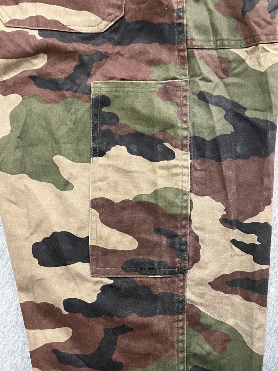 1990年代フランス陸軍空挺CCE迷彩カバーオール（HALOスーツ）中古上品
