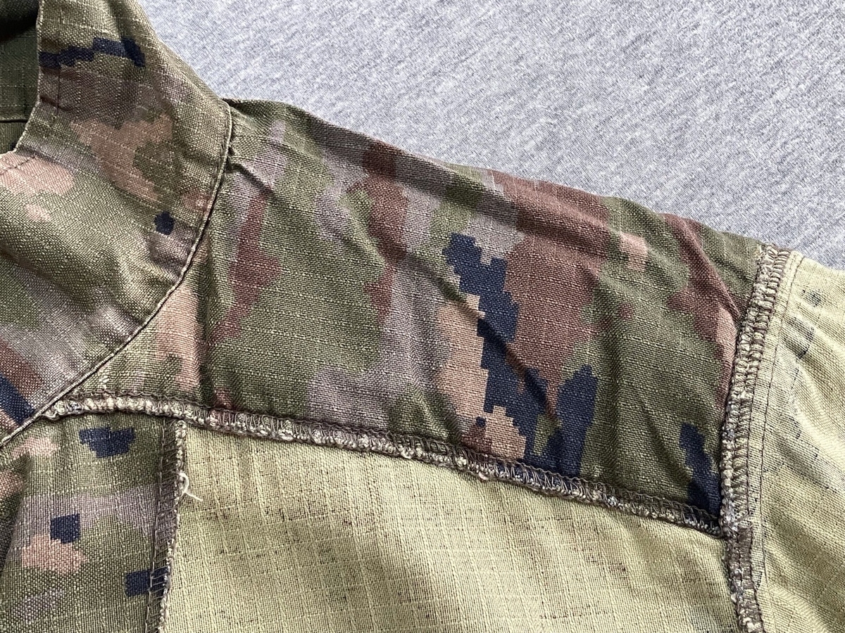 2010年代スペイン陸軍迷彩ユニフォーム（デジタルマルチカム）中古良品〜中古極上品