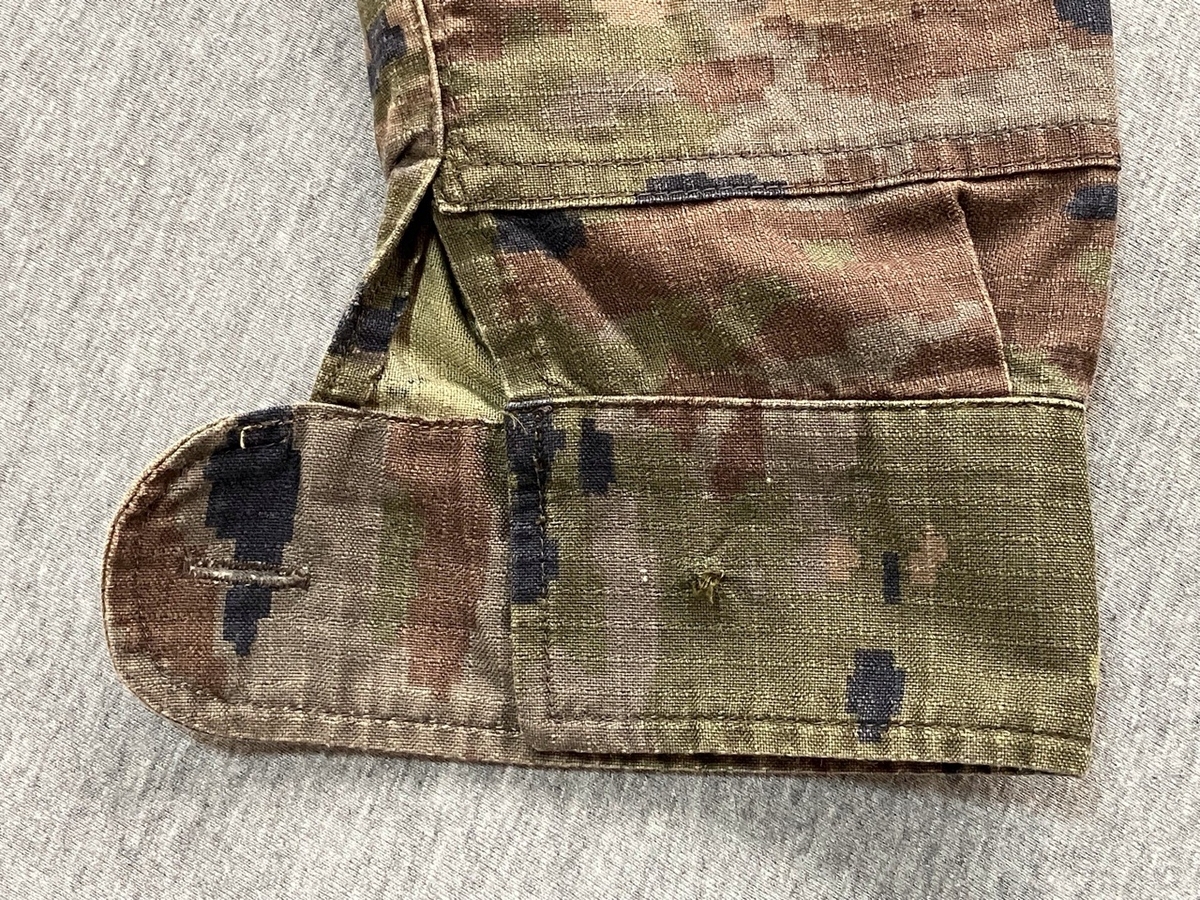 2010年代スペイン陸軍迷彩ユニフォーム（デジタルマルチカム）中古良品〜中古極上品
