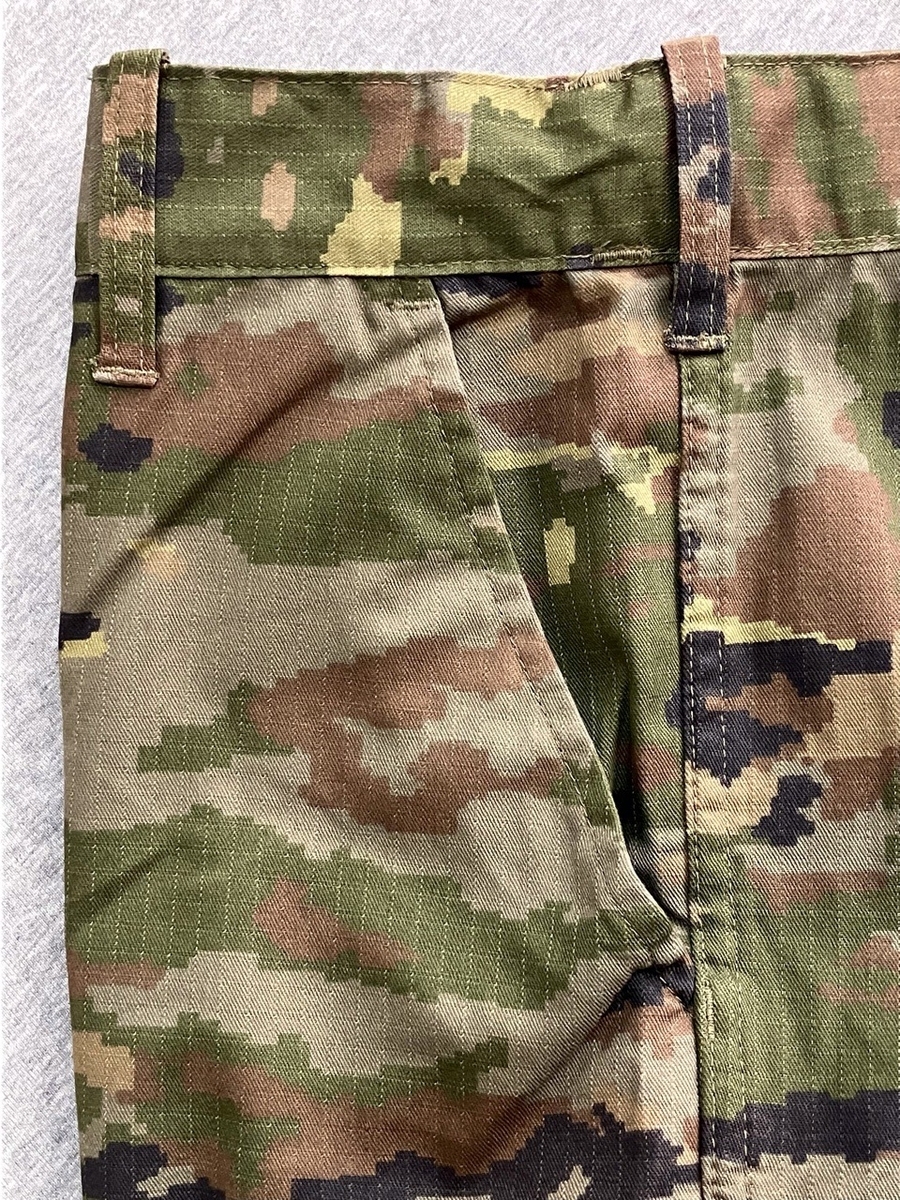 2010年代スペイン陸軍迷彩ユニフォーム（デジタルマルチカム）中古良品〜中古極上品