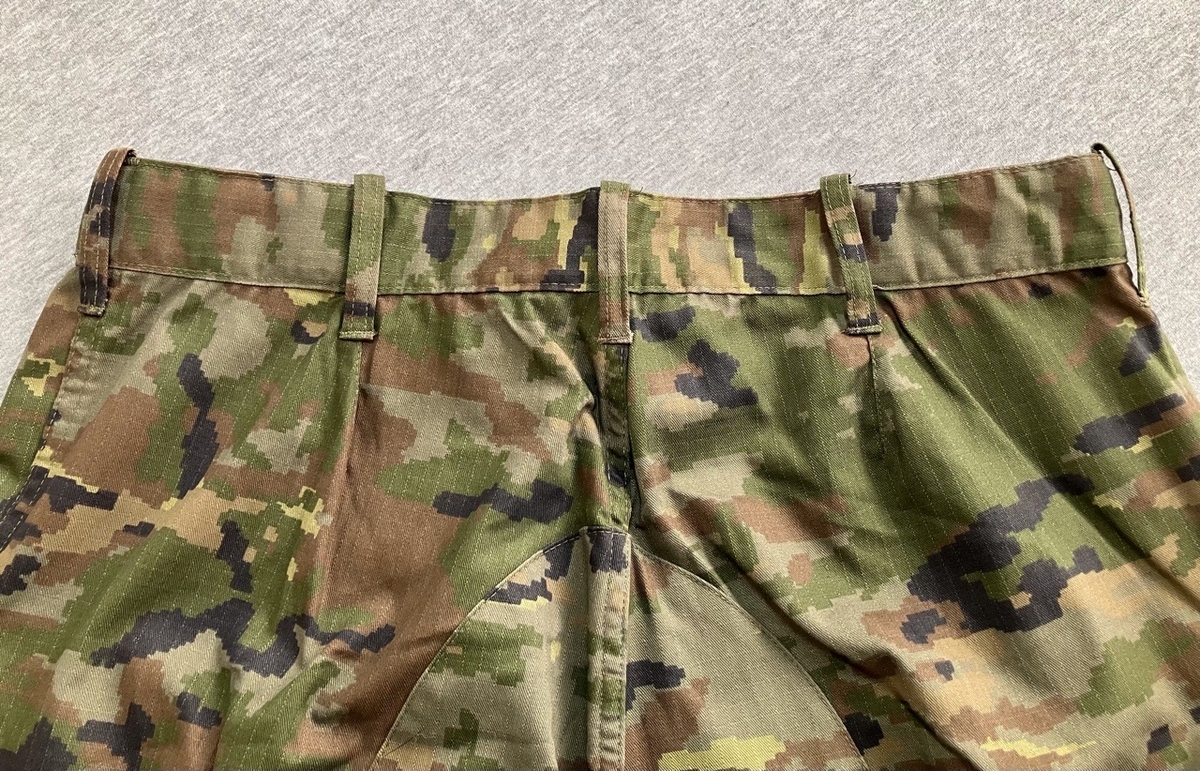 2010年代スペイン陸軍迷彩ユニフォーム（デジタルマルチカム）中古良品〜中古極上品