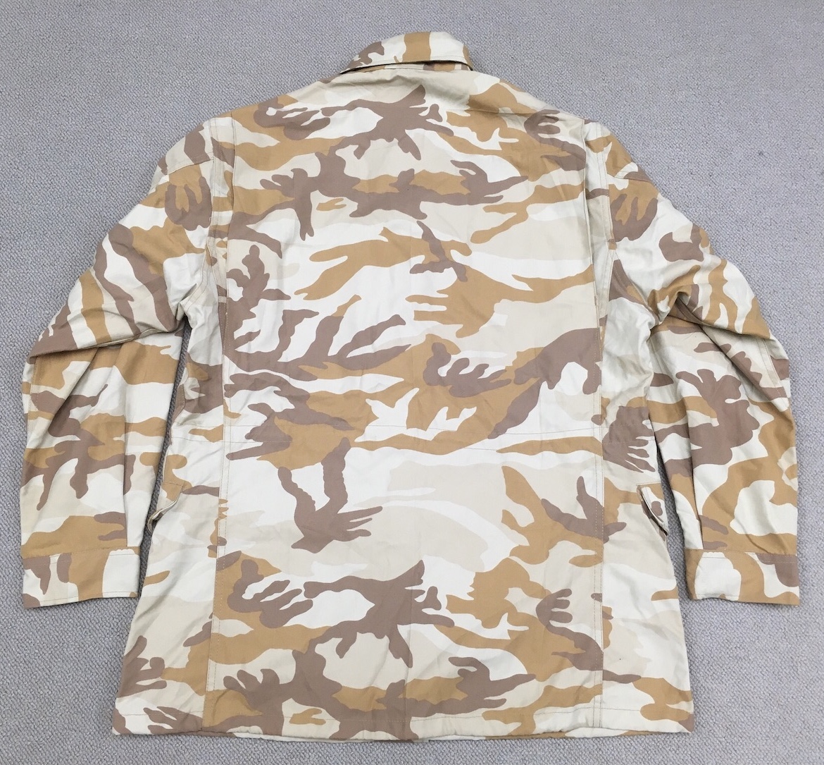 1990年代韓国陸軍砂漠用迷彩フィールドジャケット（デザートリーフパターン）中古極上品