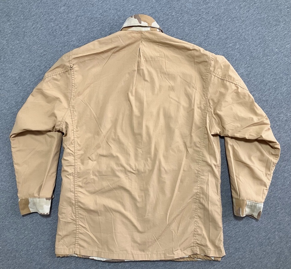1990年代韓国軍砂漠用迷彩フィールドジャケット（パッチパッチ、タグなしモデル）中古極上品