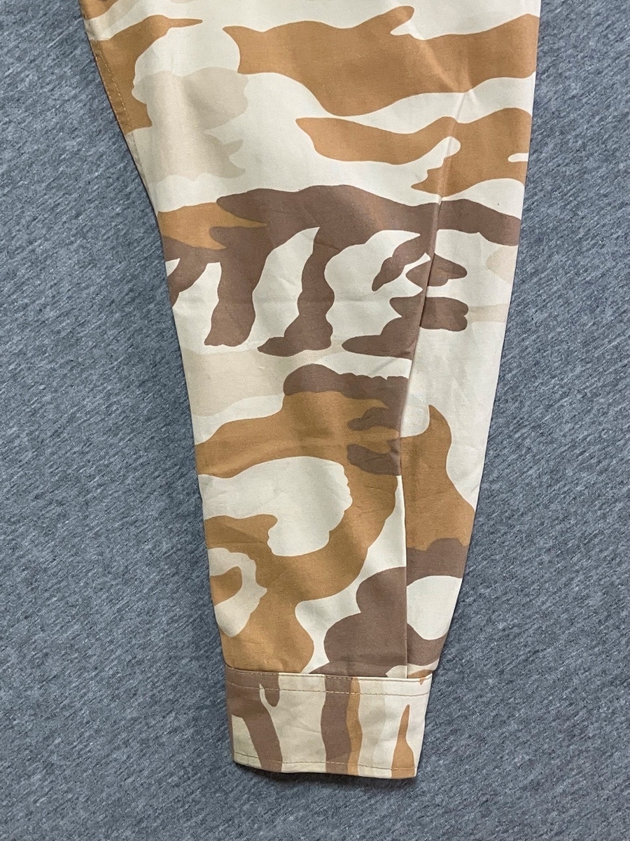 1990年代韓国軍砂漠用迷彩フィールドジャケット（パッチパッチ、タグなしモデル）中古極上品