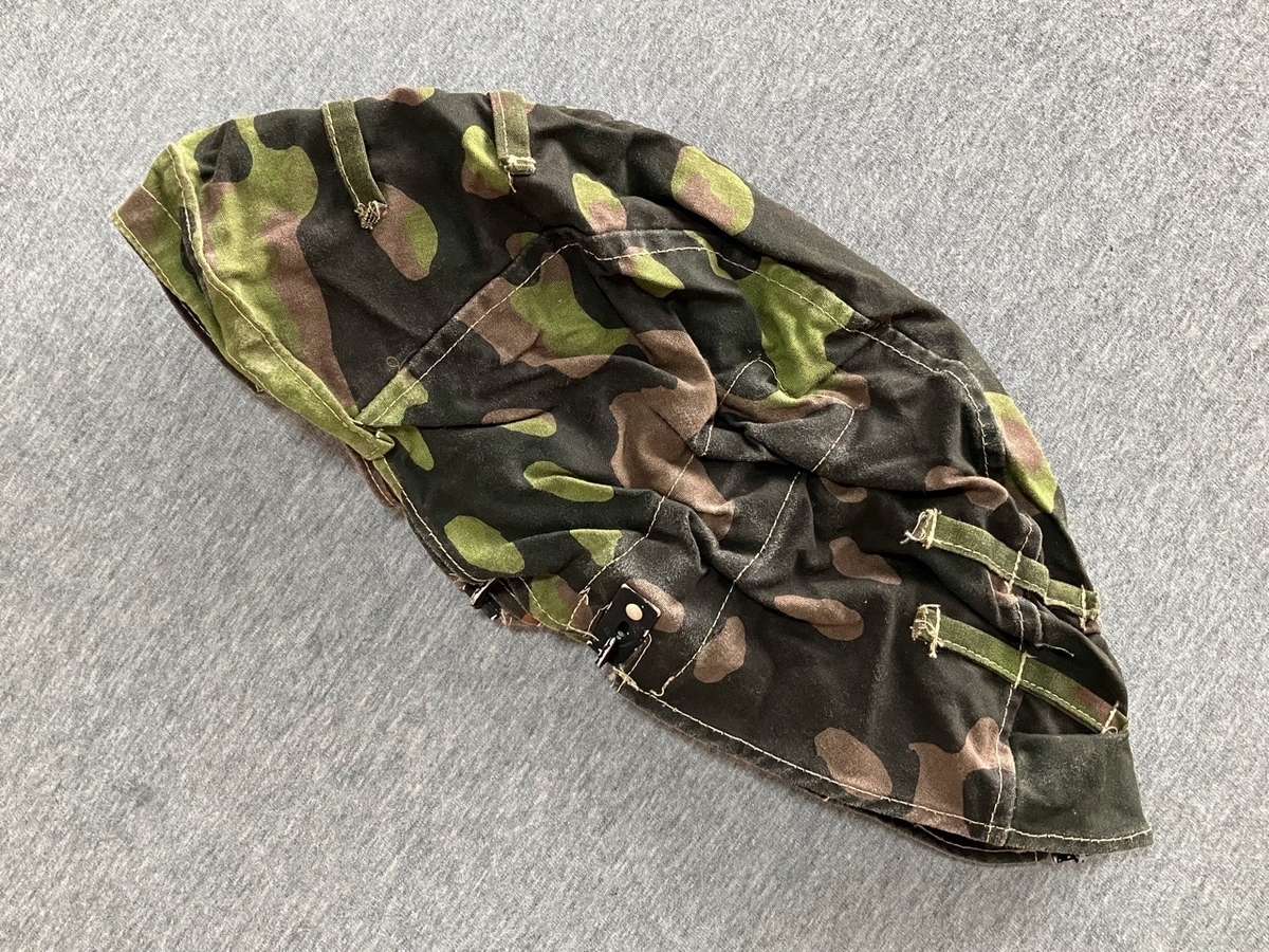 1940年代ドイツ武装親衛隊リバーシブル迷彩スモック（裁断ミスタイプ・アメリカ製モデル品・官給品に準じた細部再現・おまけ付き）