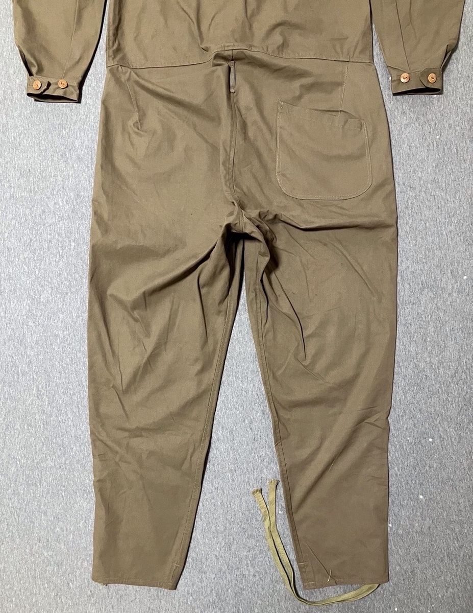 1940年代旧日本軍戦車兵用整備服(カーキ・カバーオール)デッドストック欠品あり
