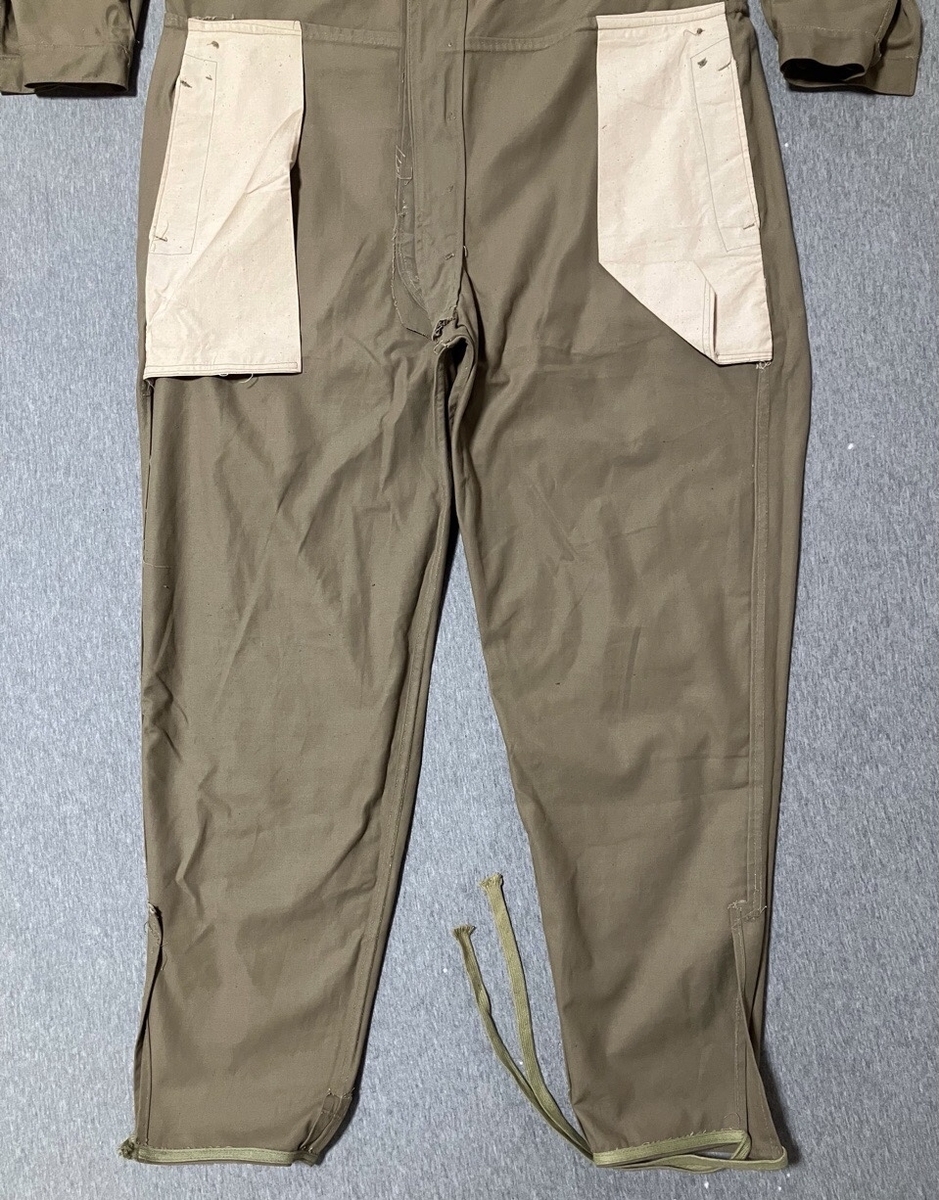 1940年代旧日本軍戦車兵用整備服(カーキ・カバーオール)デッドストック欠品あり