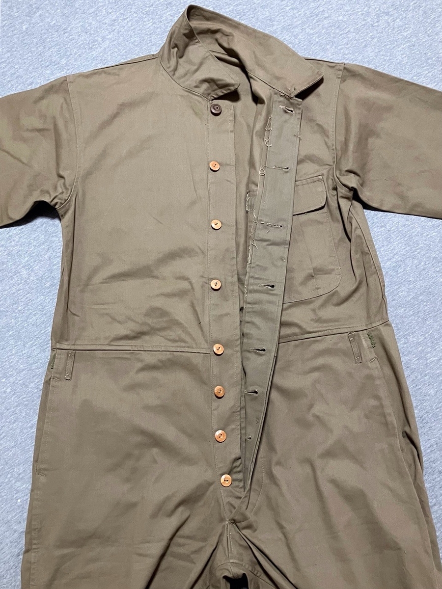 1940年代旧日本軍戦車兵用整備服(カーキ・カバーオール)デッドストック欠品あり