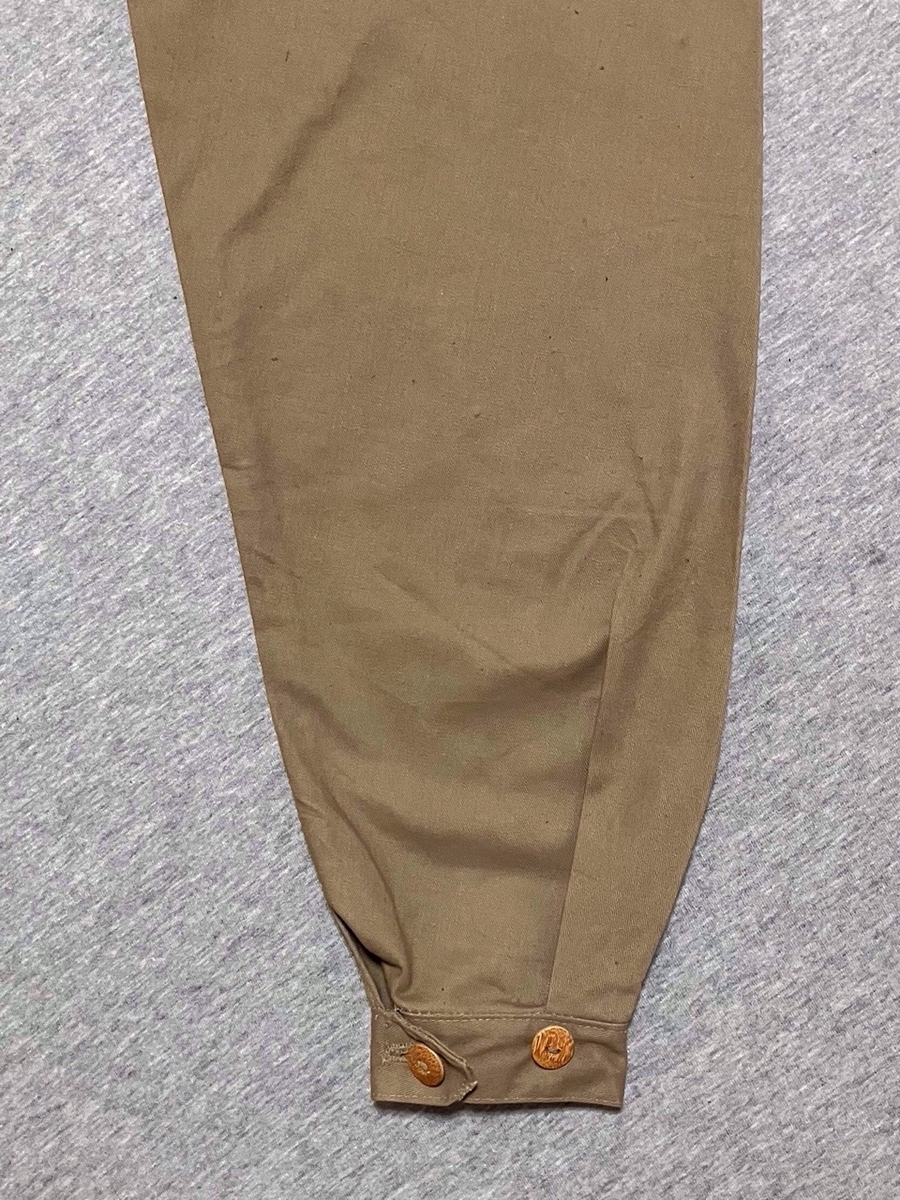 1940年代旧日本軍戦車兵用整備服(カーキ・カバーオール)デッドストック欠品あり