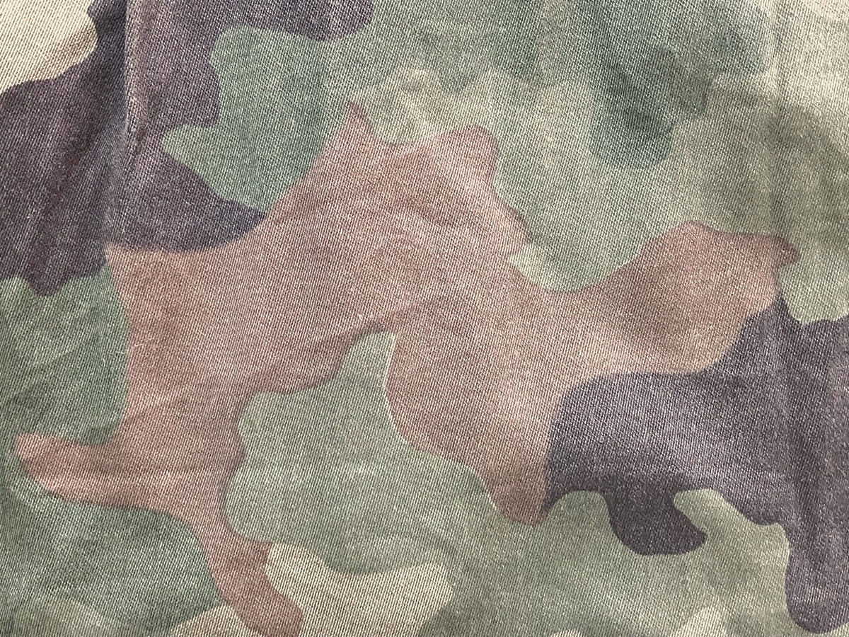 セルビア軍 現行 M10迷彩 ベスト セルビア軍 現行 M10迷彩 ベスト